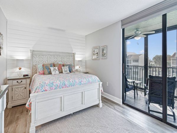 Sanibel Island Vacation Rental -  2 Bedroom Gulf Access Condo