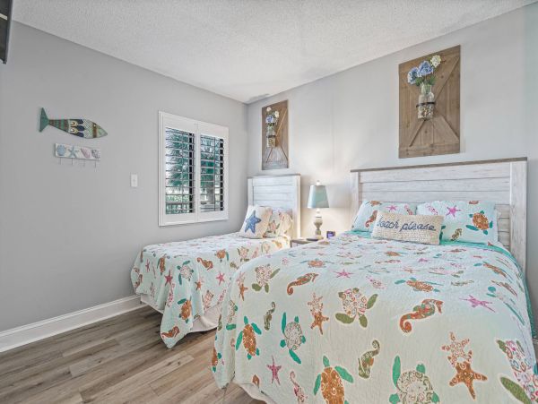 Sanibel Island Vacation Rental -  2 Bedroom Gulf Access Condo