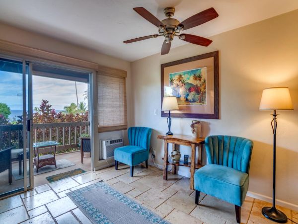 Lovely 3 Bedroom Villa with Partial Ocean Views Sleeps 8