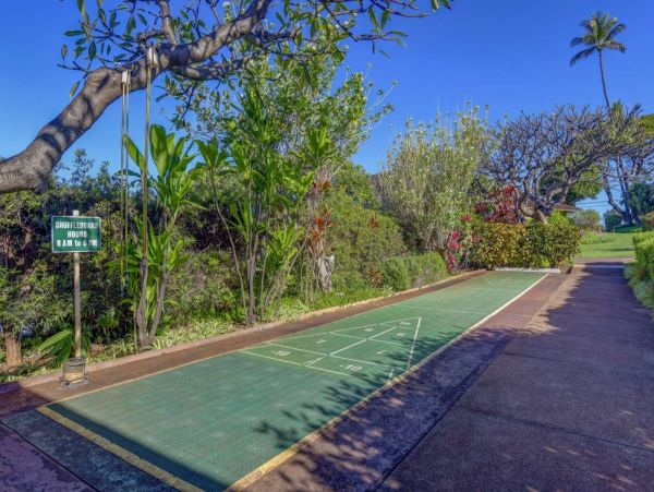 Lovely 3 Bedroom Villa with Partial Ocean Views Sleeps 8