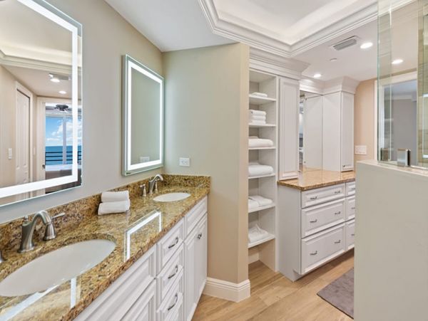 Full Gulf View 2 Bedroom Condo in Marco Island