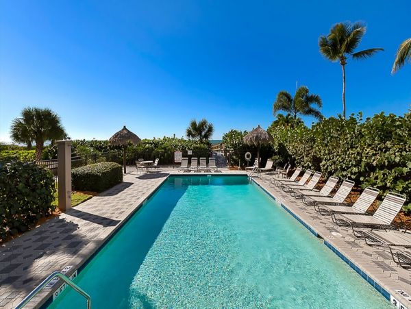 Full Gulf View 2 Bedroom Condo in Marco Island