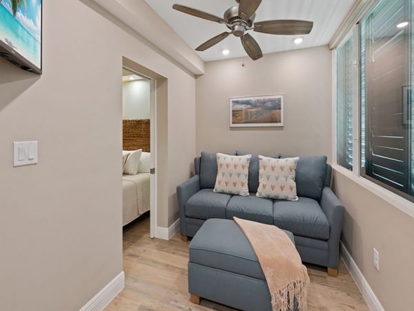 Full Gulf View 2 Bedroom Condo in Marco Island