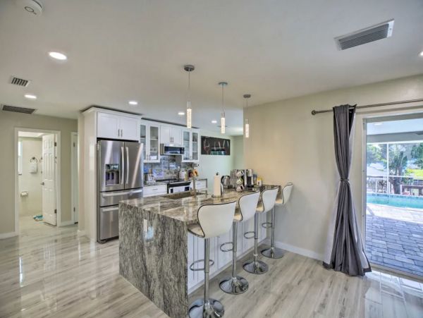Canal-Front Vacation Pool Home in Cape Coral with Boat Dock