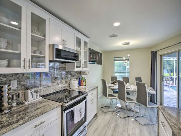 Canal-Front Vacation Pool Home in Cape Coral with Boat Dock