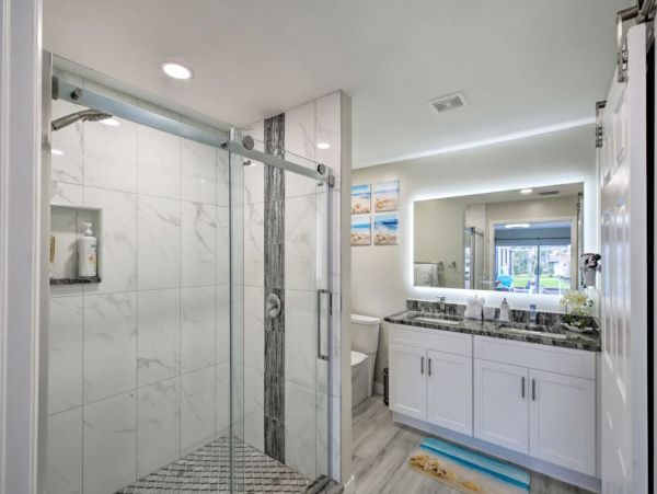 Canal-Front Vacation Pool Home in Cape Coral with Boat Dock