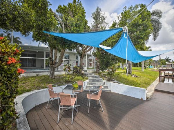 Canal-Front Vacation Pool Home in Cape Coral with Boat Dock