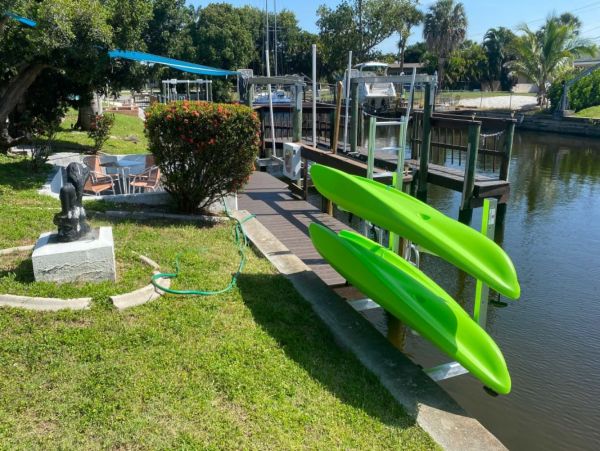 Canal-Front Vacation Pool Home in Cape Coral with Boat Dock