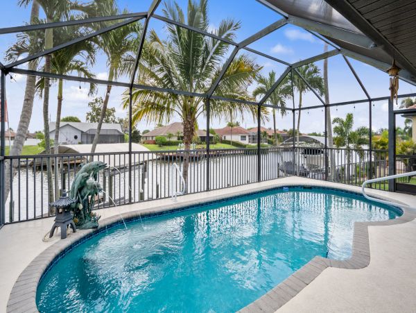 Cape Coral Vacation Pool Home Four Bedroom