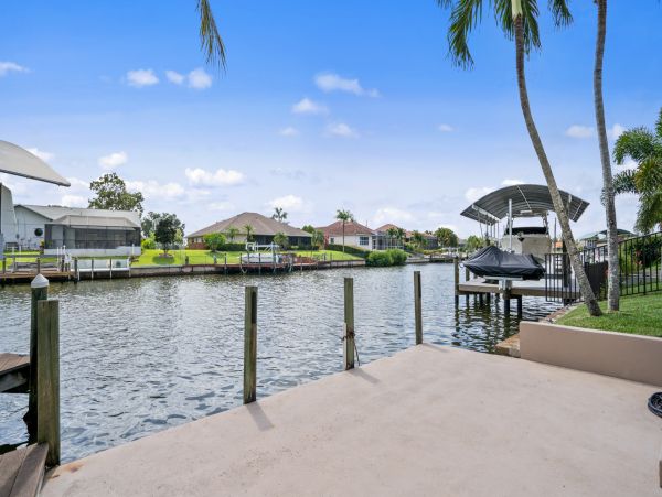Cape Coral Vacation Pool Home Four Bedroom