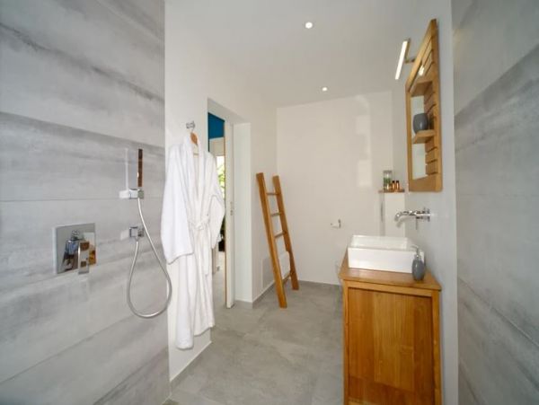 Luxury Vacation Villa in Guadeloupe Sleeps 8 Guests with Private Pool