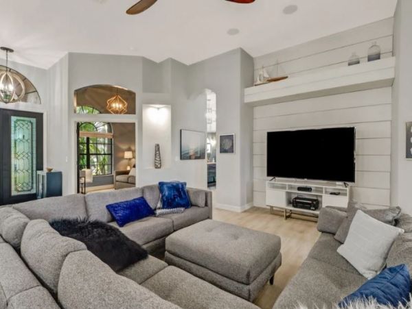 Cape Coral Vacation Pool Home Four Bedroom