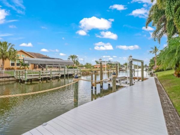 Cape Coral Vacation Pool Home Four Bedroom