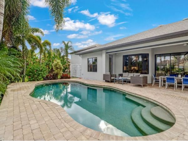 Cape Coral Vacation Pool Home Four Bedroom