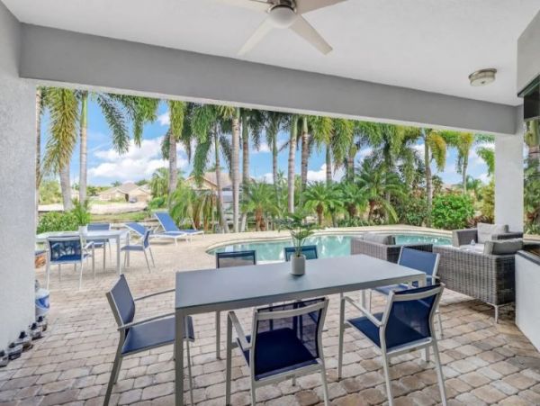Cape Coral Vacation Pool Home Four Bedroom