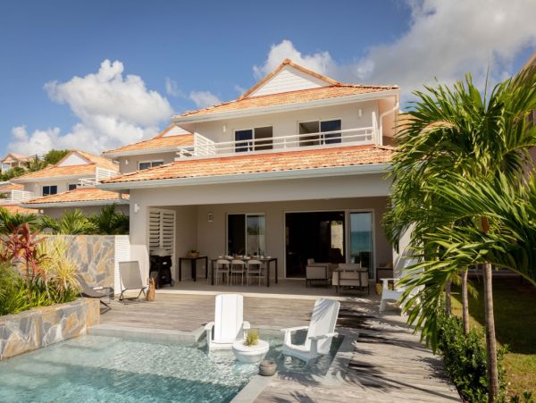 Luxury Villa Rental in Martinique - Beachfront Villa in Le Diamant
