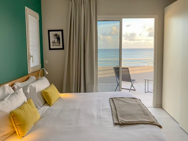 Luxury Villa Rental in Martinique - Beachfront Villa in Le Diamant