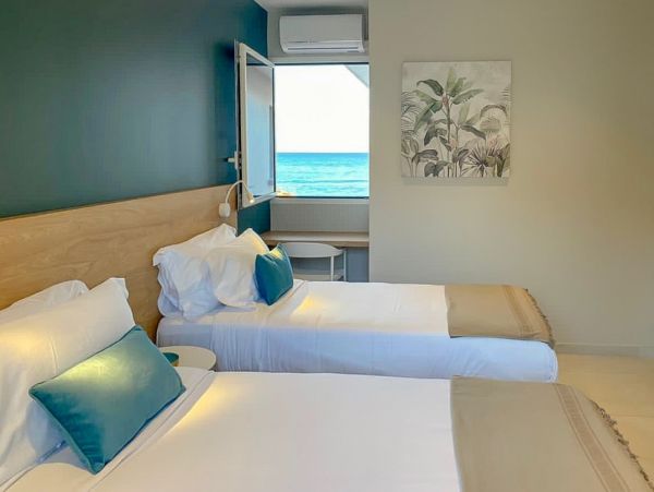 Luxury Villa Rental in Martinique - Beachfront Villa in Le Diamant
