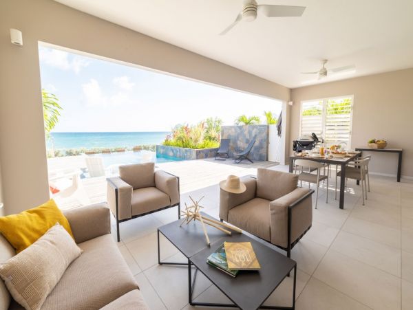 Luxury Villa Rental in Martinique - Beachfront Villa in Le Diamant