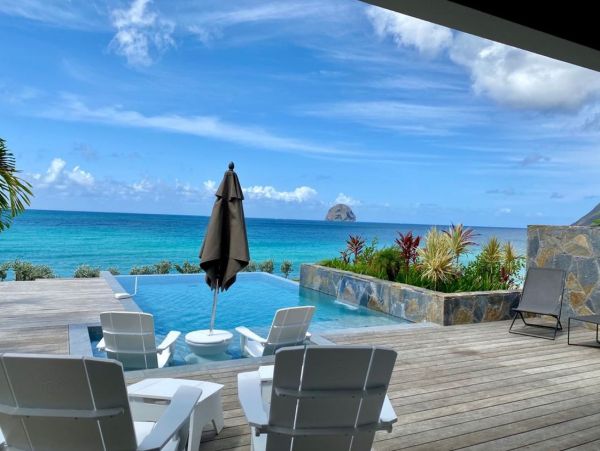 Luxury Villa Rental in Martinique - Beachfront Villa in Le Diamant