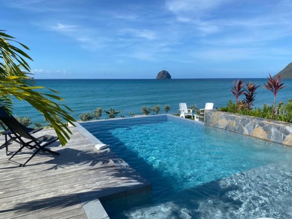 Luxury Villa Rental in Martinique - Beachfront Villa in Le Diamant