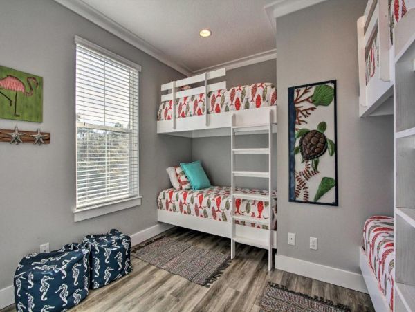 Santa Rosa Vacation Home Five Bedroom