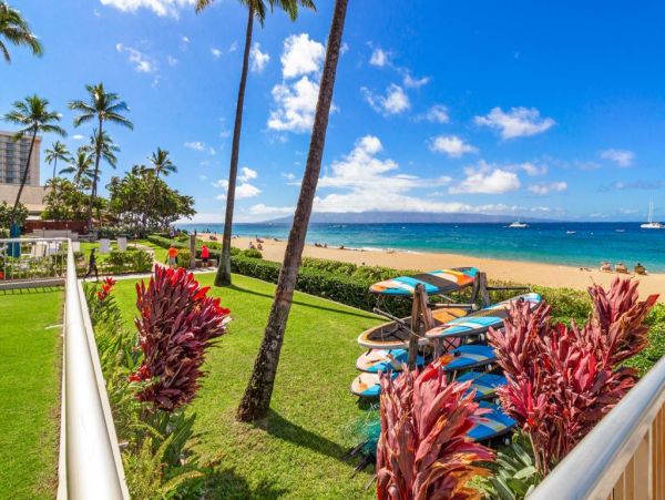 Kaanapali Beach Oceanfront Vacation Rental  Maui Luxury Condo with Ocean Views