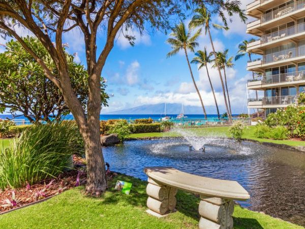 Kaanapali Beach Oceanfront Vacation Rental  Maui Luxury Condo with Ocean Views