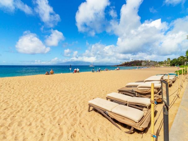 Kaanapali Beach Oceanfront Vacation Rental  Maui Luxury Condo with Ocean Views