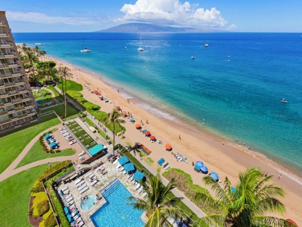 Kaanapali Beach Oceanfront Vacation Rental  Maui Luxury Condo with Ocean Views