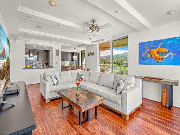 Kaanapali Beach Oceanfront Vacation Rental  Maui Luxury Condo with Ocean Views