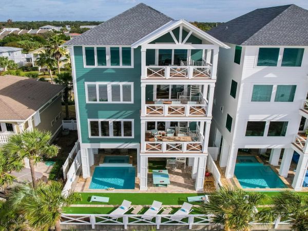 Panama City Beachfront Luxury Vacation Pool Home