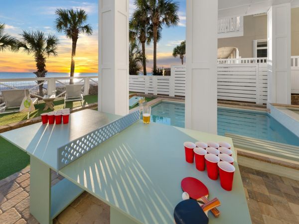 Panama City Beachfront Luxury Vacation Pool Home