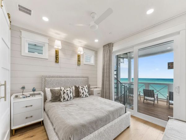 Panama City Beachfront Luxury Vacation Pool Home