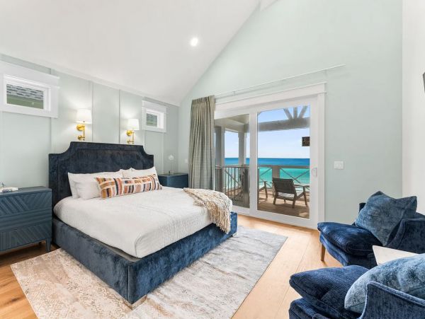 Panama City Beachfront Luxury Vacation Pool Home
