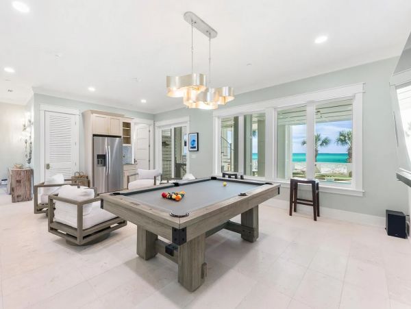 Panama City Beachfront Luxury Vacation Pool Home