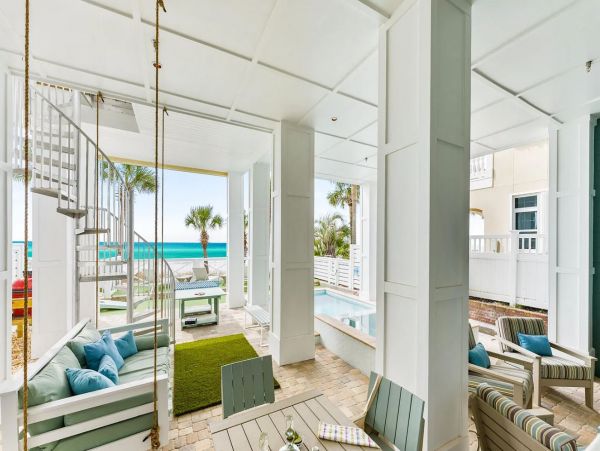 Panama City Beachfront Luxury Vacation Pool Home