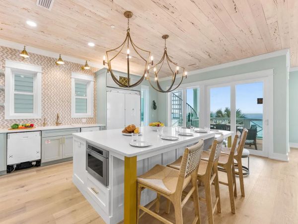 Panama City Beachfront Luxury Vacation Pool Home