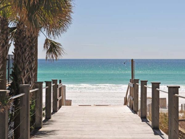 The Ultimate Luxury Vacation Home in Destin Sleeps 20 Guests