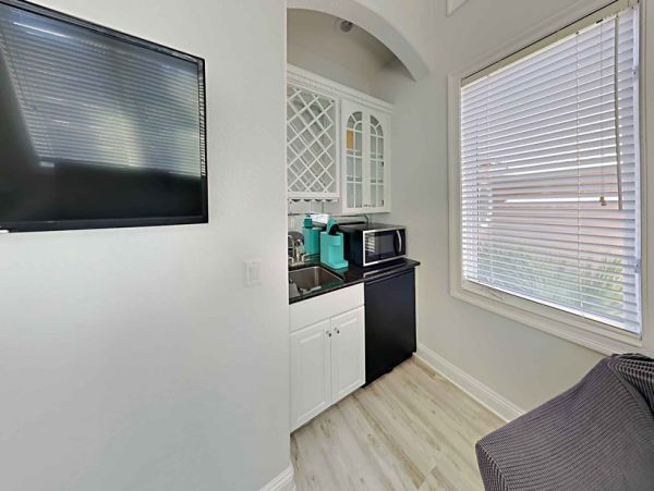 The Ultimate Luxury Vacation Home in Destin Sleeps 20 Guests