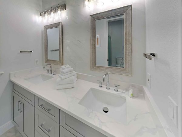 The Ultimate Luxury Vacation Home in Destin Sleeps 20 Guests