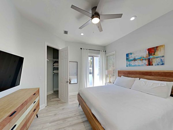 The Ultimate Luxury Vacation Home in Destin Sleeps 20 Guests