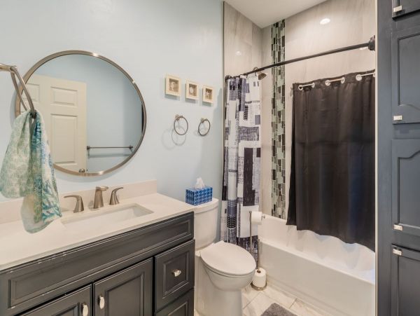 Lovely Canal-Front Vacation Home in Marco Island with Private Pool