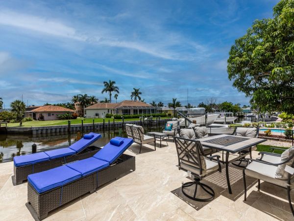 Lovely Canal-Front Vacation Home in Marco Island with Private Pool