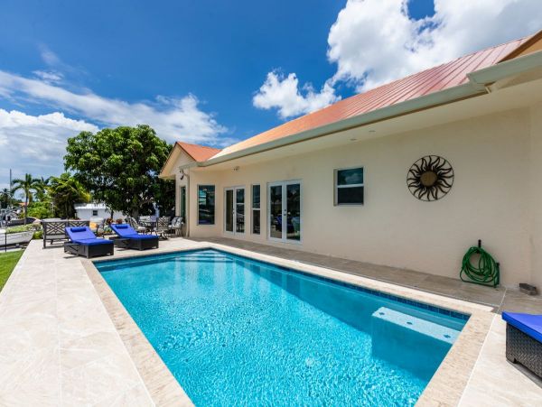 Lovely Canal-Front Vacation Home in Marco Island with Private Pool