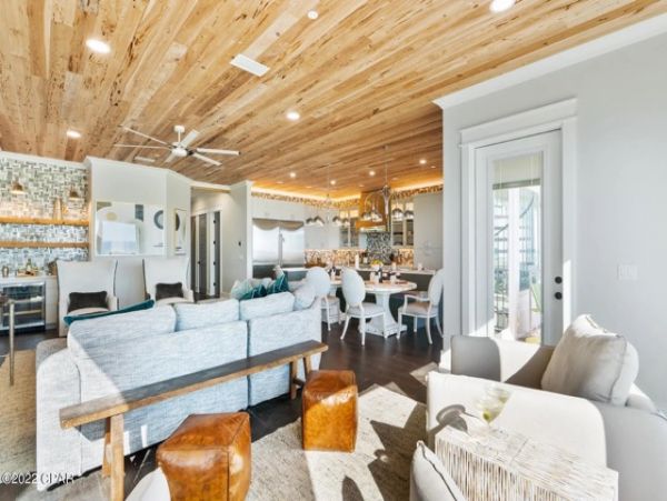 Seven Bedroom Vacation Rental Home in Panama City Beach