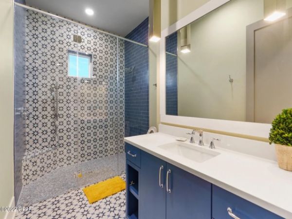 Seven Bedroom Vacation Rental Home in Panama City Beach