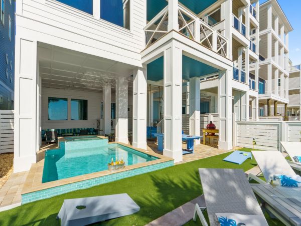 Seven Bedroom Vacation Rental Home in Panama City Beach