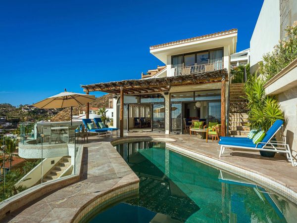 Inspiring Ocean Views, Modern 4 Bedroom Villa with Private Pool in Cabo San Lucas