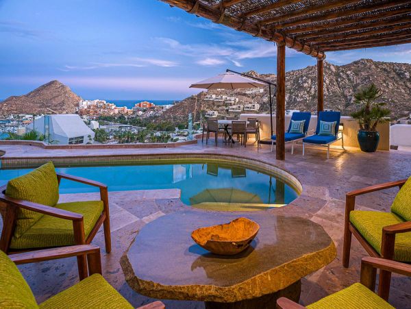 Inspiring Ocean Views, Modern 4 Bedroom Villa with Private Pool in Cabo San Lucas
